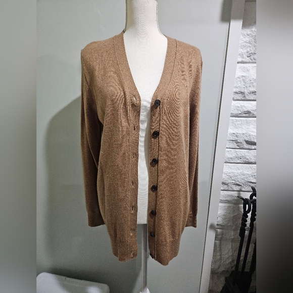 J.Crew Wool w/ Cashmere Button Down Camel Cardigan Size Medium - Picture 4 of 8